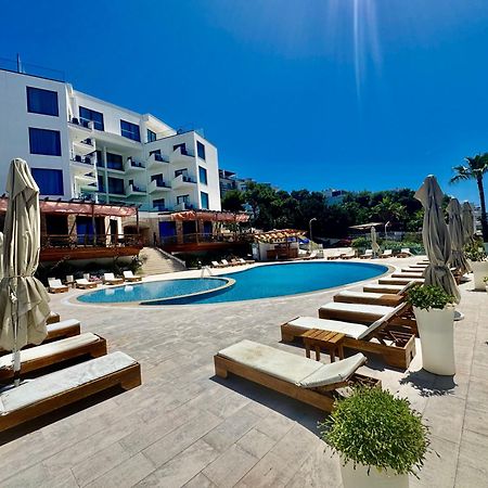 Harbour Hotel Sarandë Esterno foto